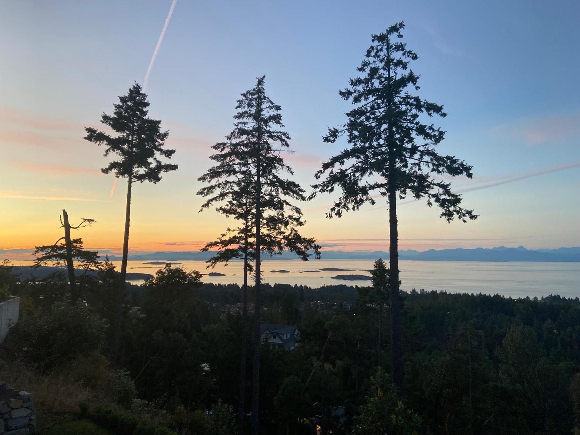 Winchelsea Views 호텔 Lantzville 외부 사진